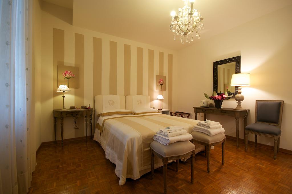 Terrazza Ginori Bed & Breakfast Сесто Фиорентино Стая снимка